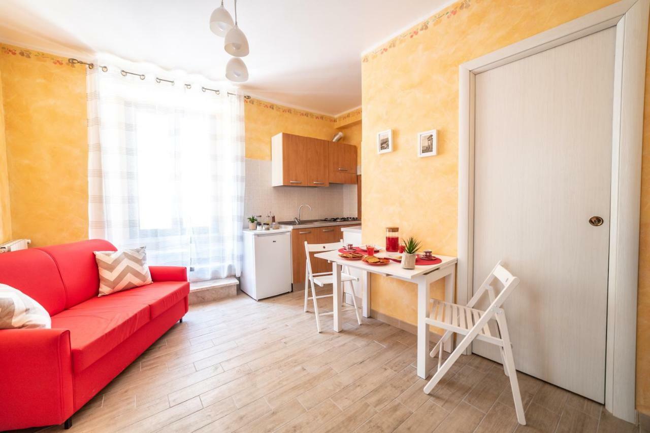Quirino'S House Apartment ตาออร์มินา ภายนอก รูปภาพ